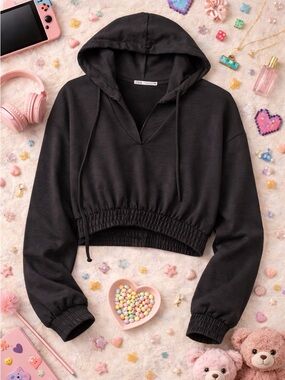 Zara Black Cropped V‑Neck Hoodie